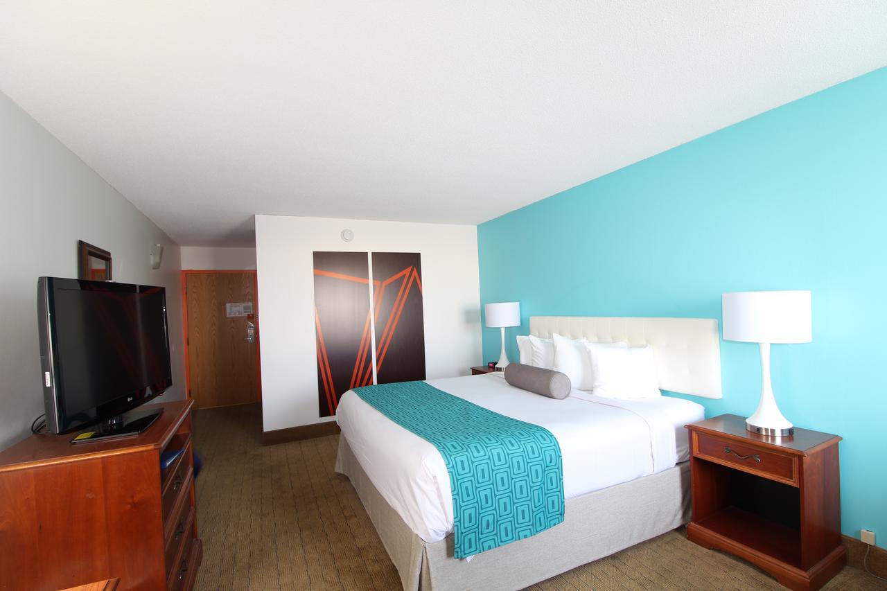 Howard Johnson By Wyndham Evansville East Exterior foto